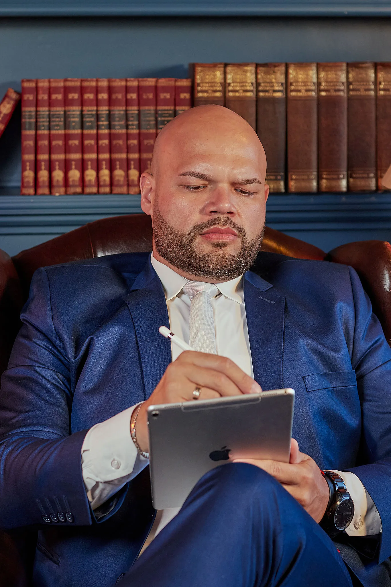 PESQUISA ELEITORAL NÃO É ENQUETE: EM ANO DE ELEIÇÃO, ATÉ UMA “SONDAGEM” NAS REDES SOCIAIS PODE TER CONSEQUÊNCIAS JURÍDICAS